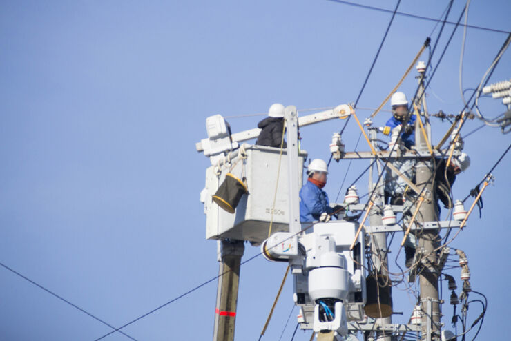 電気・電話の引込線工事